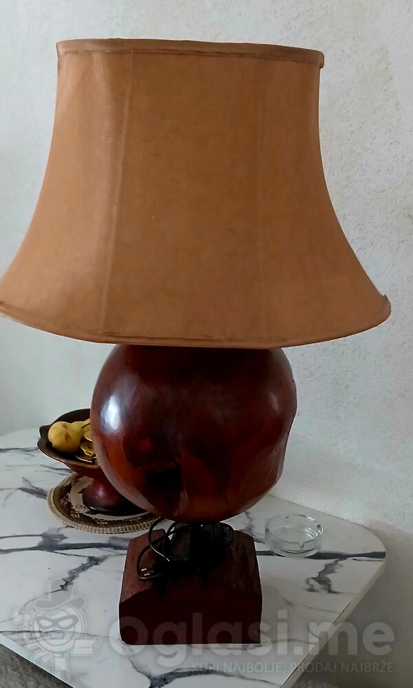 Grcka podna lampa