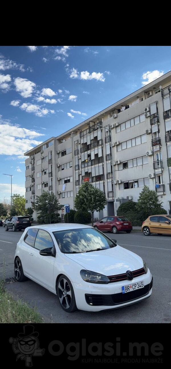 Volkswagen - Golf 6 - 2.0 TDI