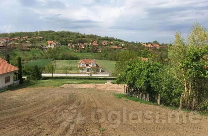 Građevinsko zemljište 6300m2 - Velika Plana - Krnjevo
