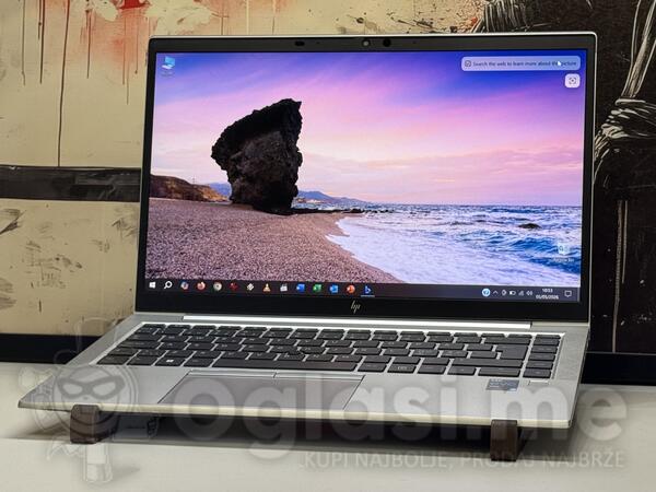 HP - 14.1" Intel i5 32GB GB
