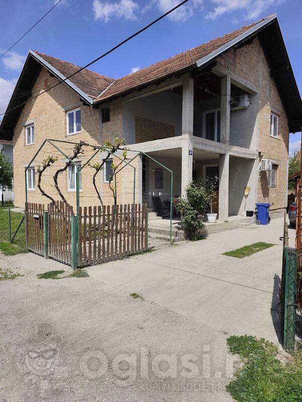 Porodična kuća 280m2 - Novi Sad - Novi Sad