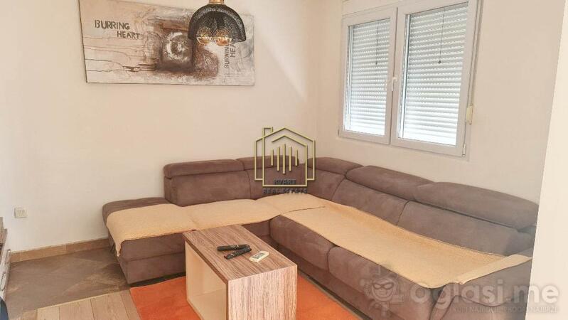 Jednosoban stan 54m2 - Podgorica - Preko Morače