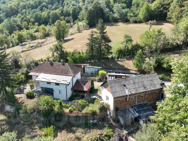Porodična kuća 130m2 - Ljig - Dići