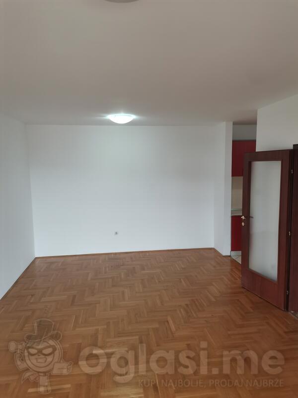 Dvosoban stan 64m2 - Podgorica - Podgorica (uži dio)