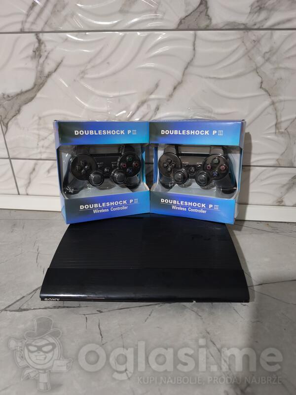 Sony - PlayStation 4
