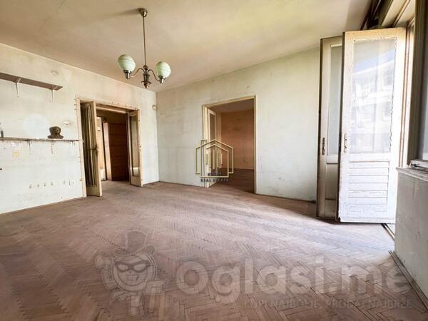 Dvosoban stan 85m2 - Podgorica - Centar grada