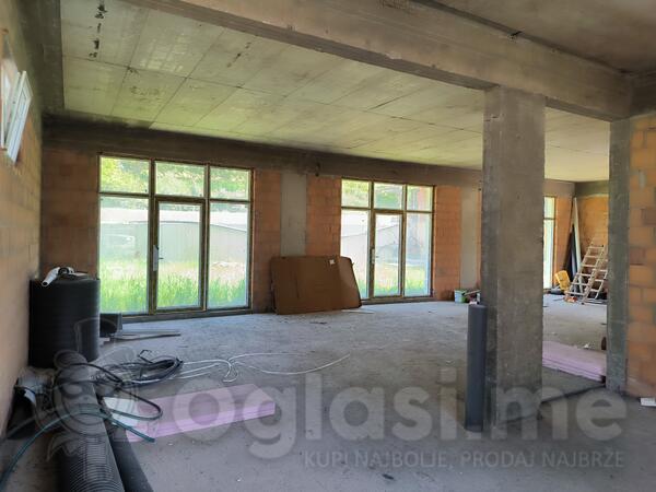 Lokal 115m2 - Kotor - Radanovići