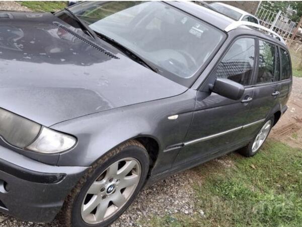 BMW - 320 - 2000