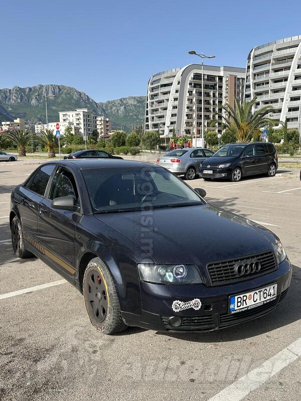 Audi - A4 - 2.0 benzin
