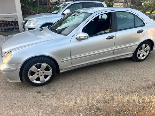 Mercedes Benz - C 200 - 2.2