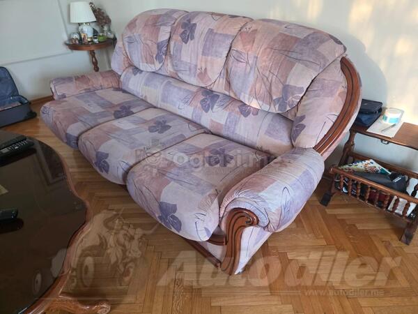 SIMPOVA GARNITURA 250€ NOVA-067/565-725   069/080-523
