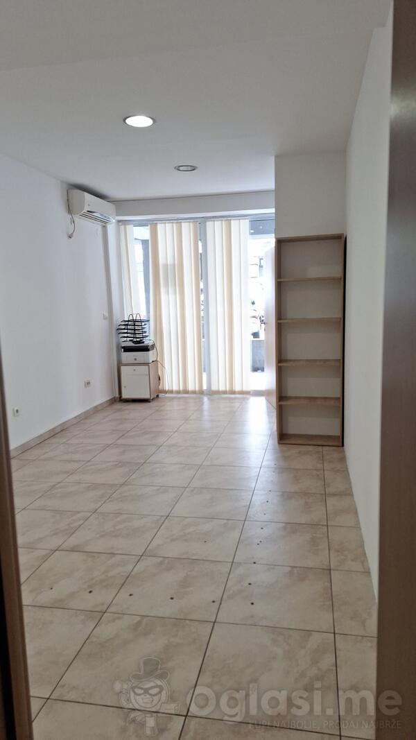 Kancelarija 46m2 - Podgorica - > Okolina grada