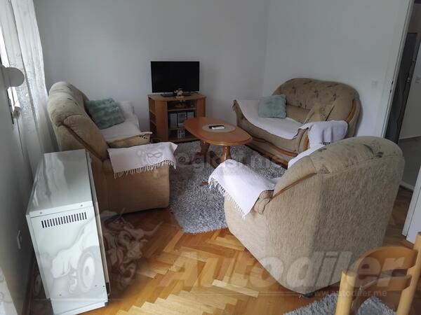 Dvosoban stan 67m2 - Podgorica - Preko Morače Bulevar Svetog Petra Cetinjskog