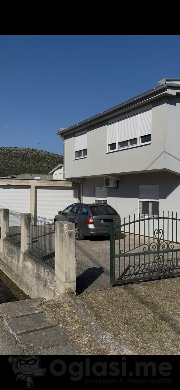 Porodična kuća 196m2 - Bar - Tomba