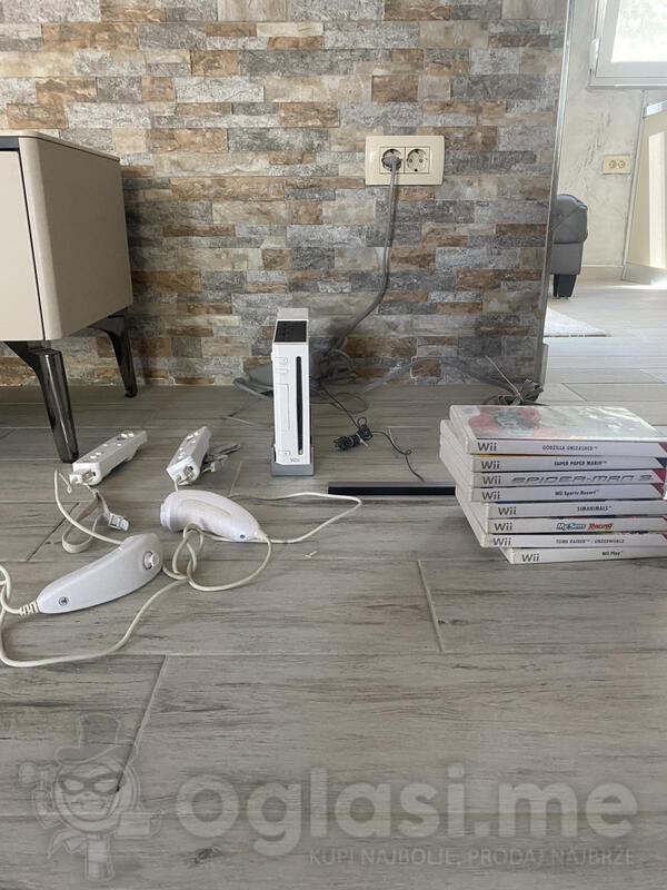 Nintendo - Wii