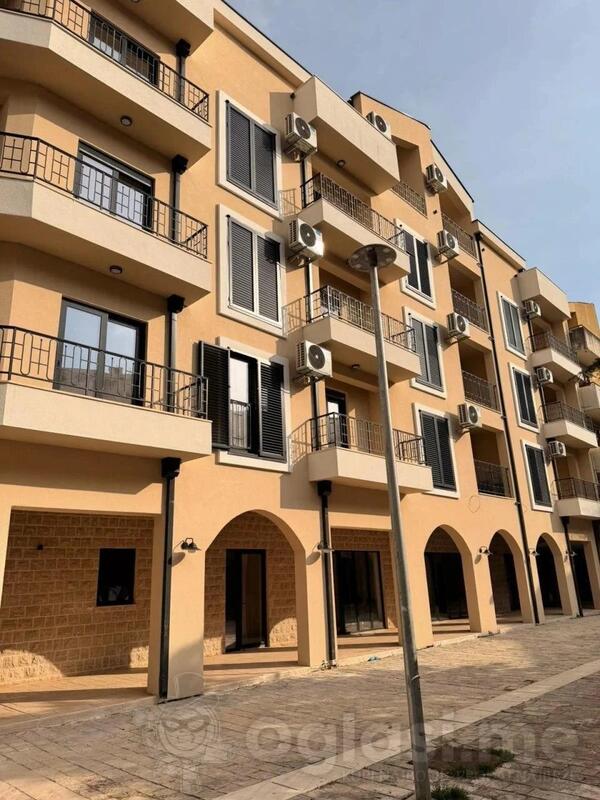 Dvosoban stan 53m2 - Budva - Adok
