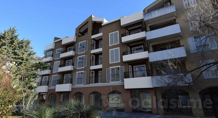 Jednosoban stan 71m2 - Budva - Adok
