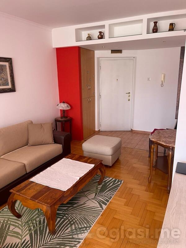 Dvosoban stan 65m2 - Podgorica - Podgorica (uži dio)