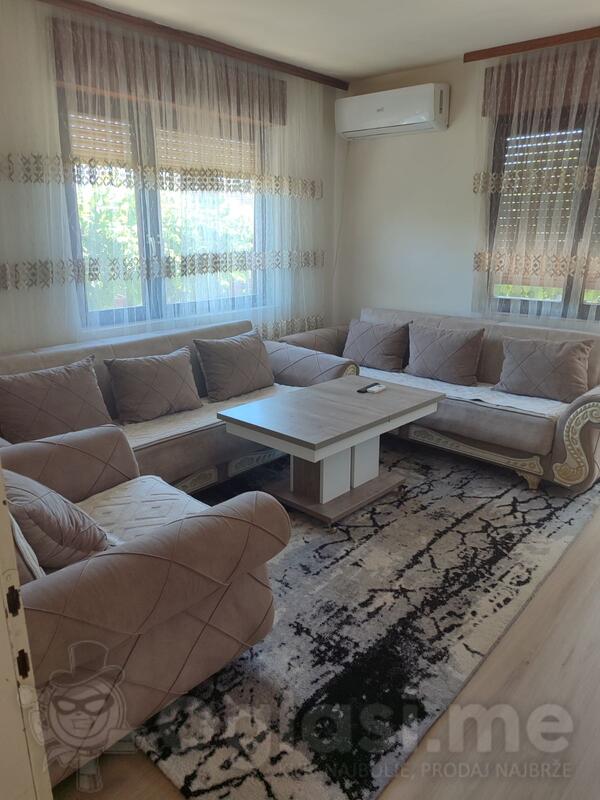 Trosoban stan 100m2 - Podgorica - Dalmatinska
