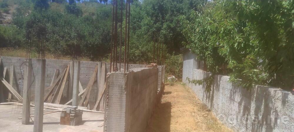 Porodična kuća 500m2 - Podgorica - Vranići
