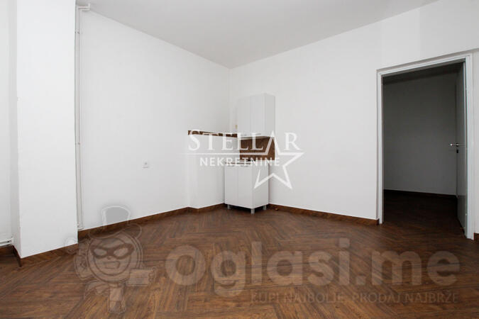 Kancelarija 50m2 - Podgorica - Centar grada