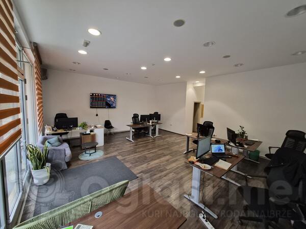 Kancelarija 102m2 - Podgorica - City kvart