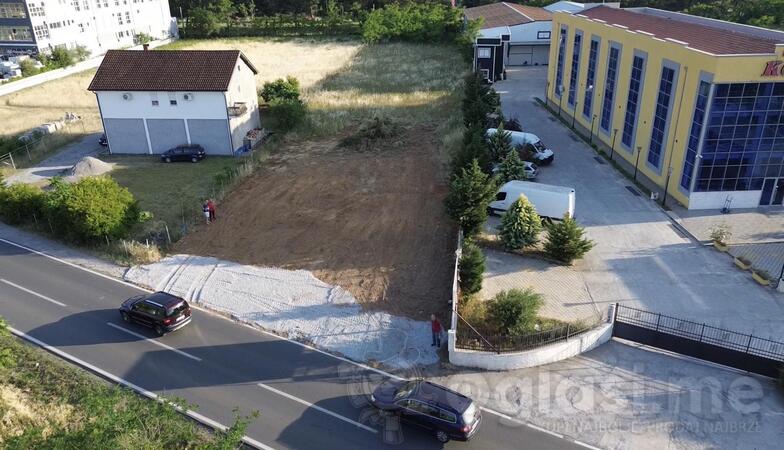 Građevinsko zemljište 3200m2 - Podgorica - Tuški put