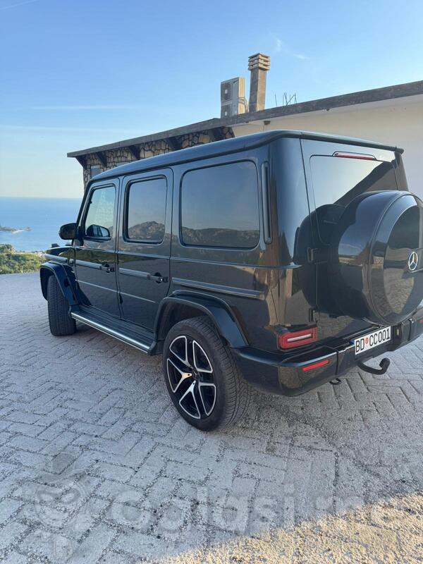 Mercedes Benz - 400 - 3.0