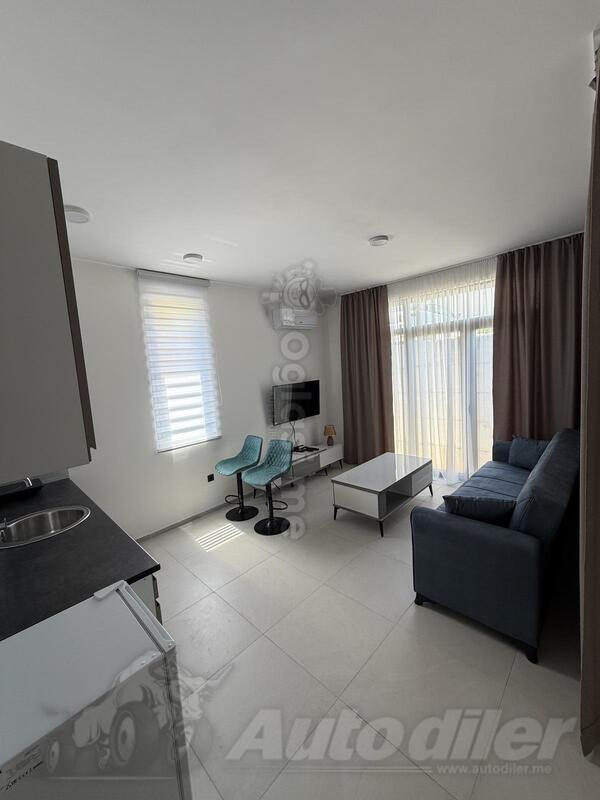 Garsonjera 32m2 - Podgorica - Zagorič