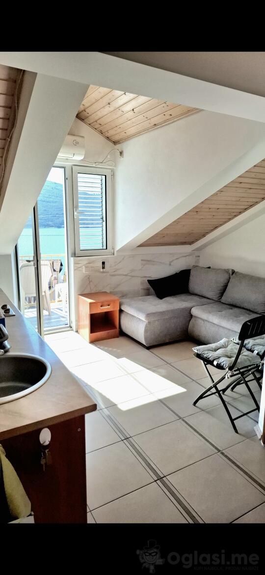 Garsonjera 17m2 - Herceg Novi - Kumbor