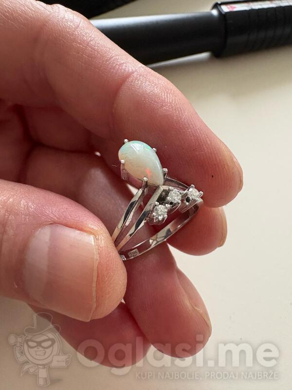 Brilijant Opal Prsten 