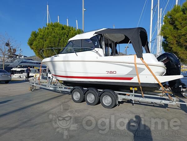 Beneteau - Beneteau Antares 780
