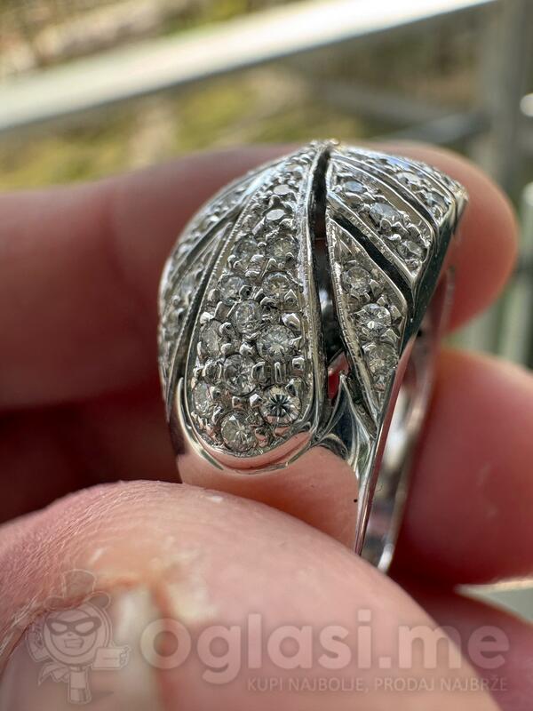 brilijant prsten belo zlato 18 karata