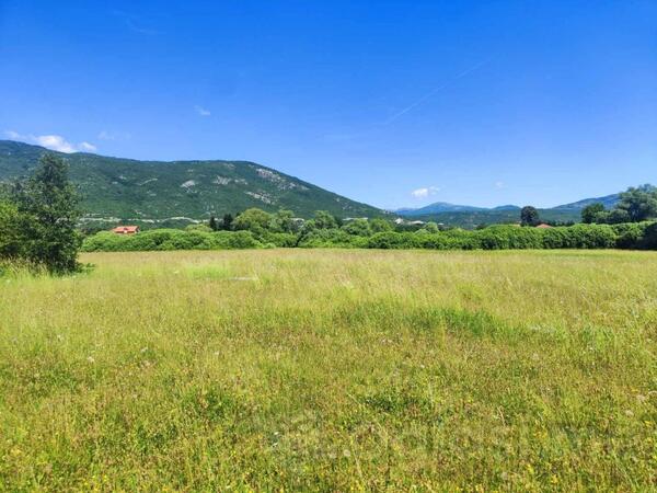 Građevinsko zemljište 45080m2 - Nikšić - Brezovik
