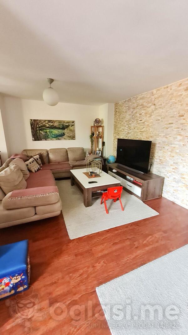 Dvosoban stan 80m2 - Podgorica - Malo Brdo