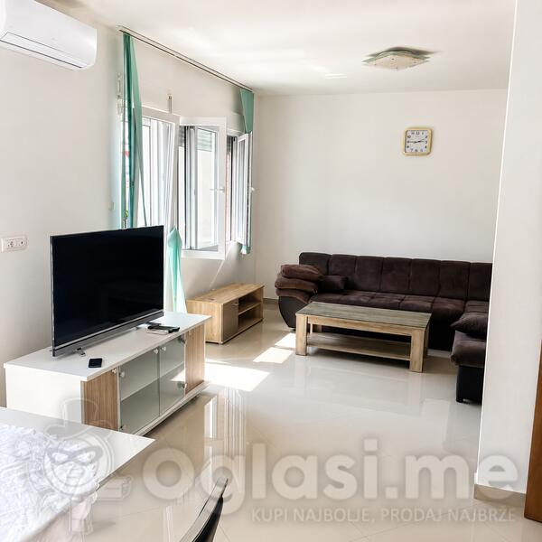 Dvosoban stan 85m2 - Bar - Šušanj