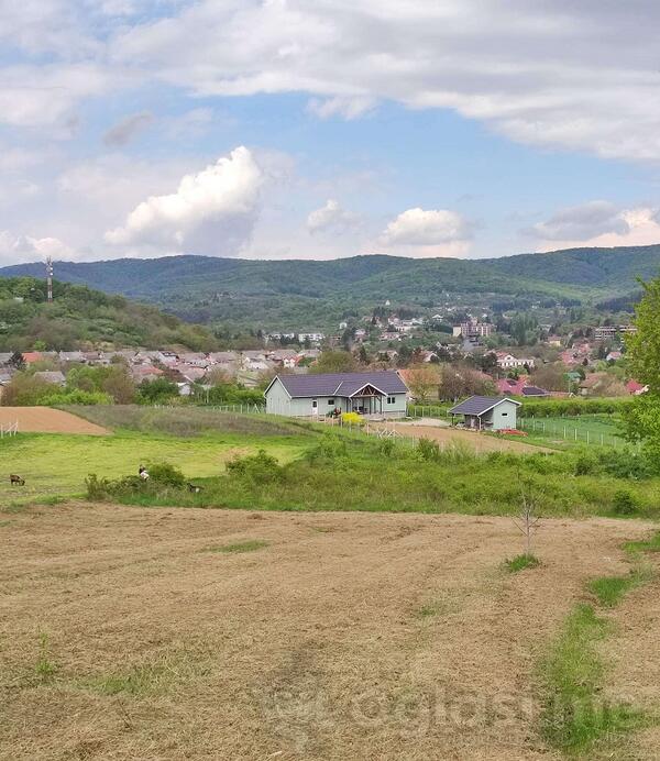 Građevinsko zemljište 1927m2 - Irig - Vrdnik