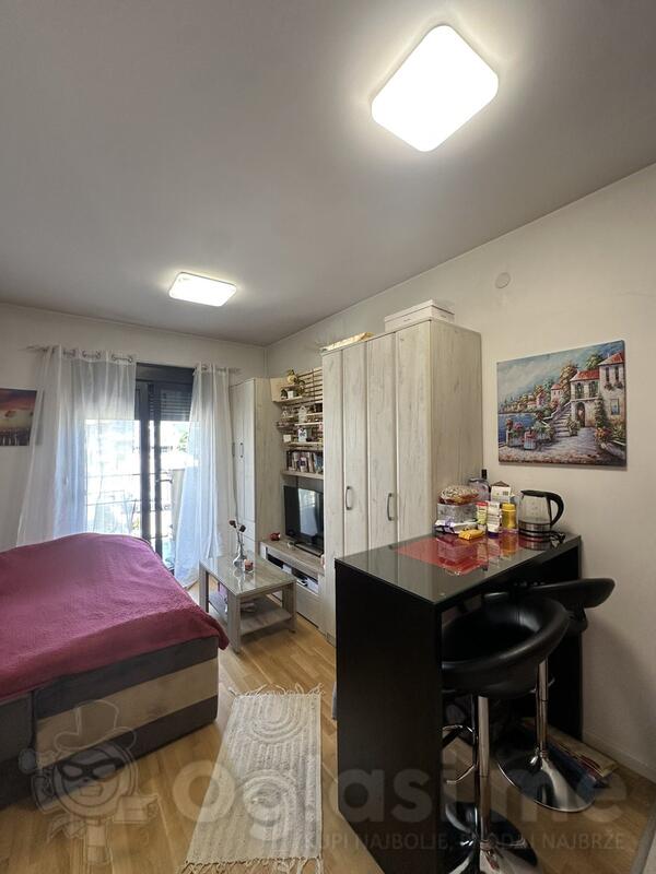 Garsonjera 26m2 - Podgorica - Zabjelo