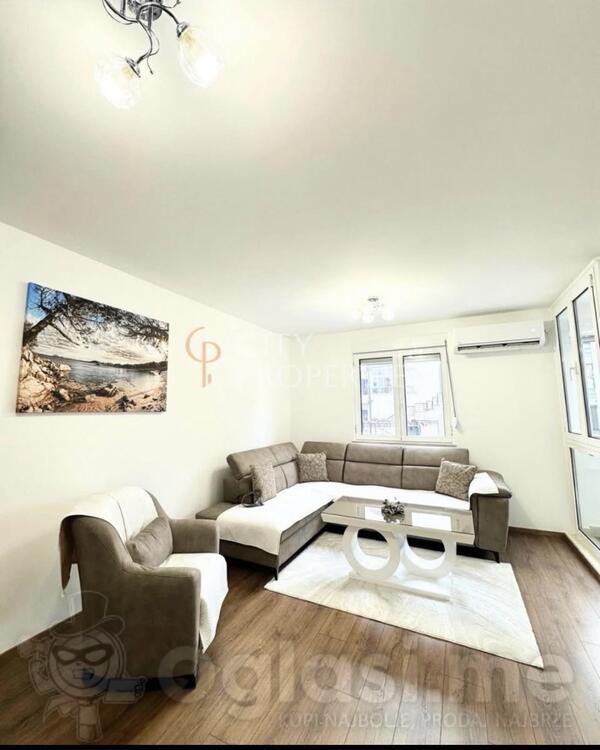 Trosoban stan 103m2 - Podgorica - City kvart