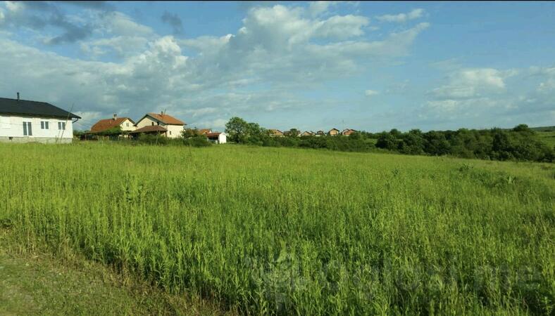 Građevinsko zemljište 5870m2 - Čukarica - Sremčica