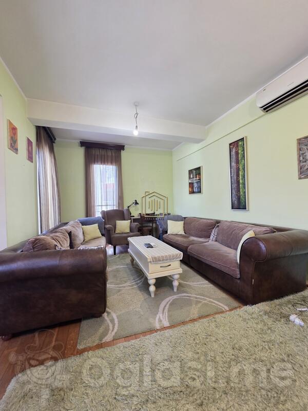 Dvosoban stan 81m2 - Podgorica - Iza Delte (1. Maj)
