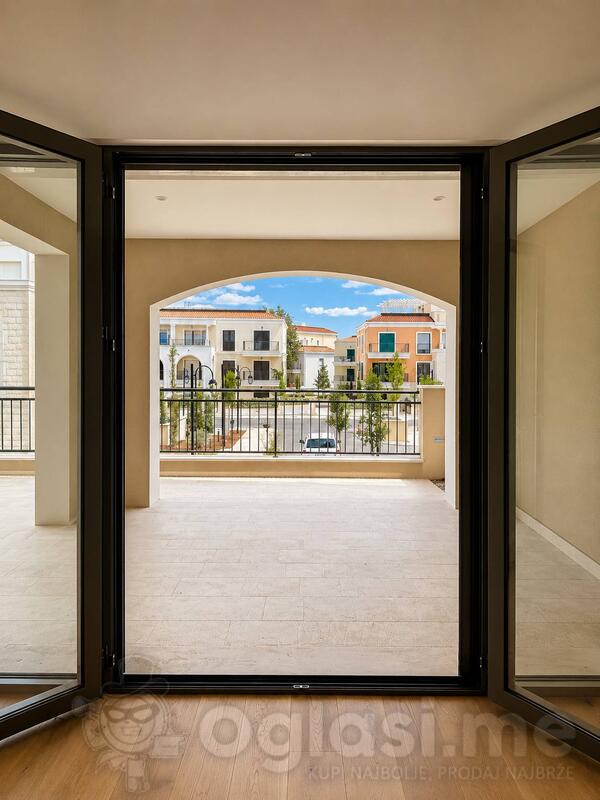 Dvosoban stan 127m2 - Herceg Novi - Luštica