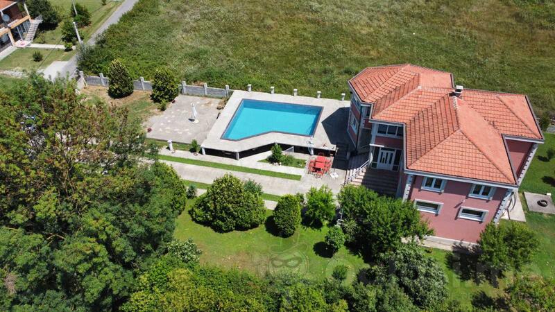 Porodična kuća 250m2 - Danilovgrad - Kujava
