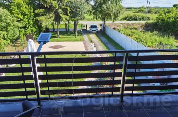 Porodična kuća 150m2 - Vladimirci - Beljin