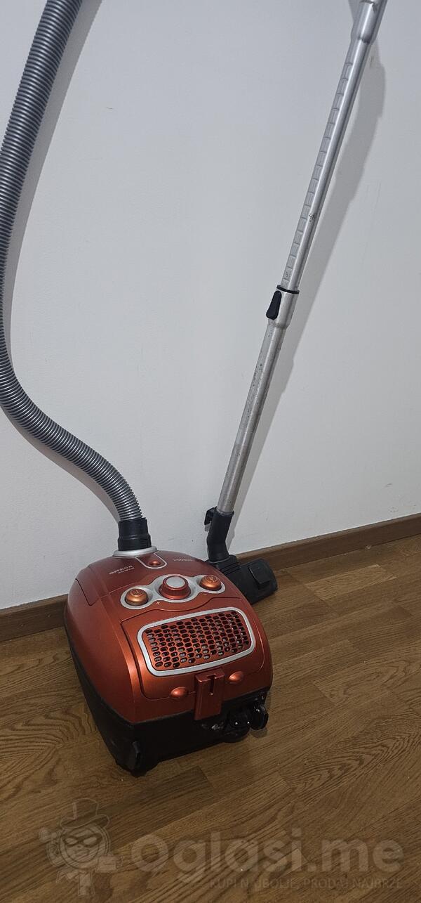 Gorenje Omega 2000w usisivač