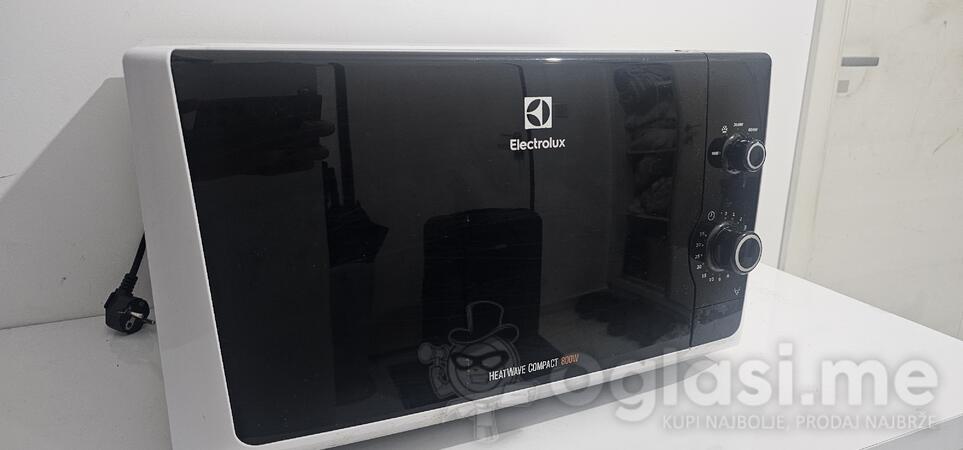 ELECTROLUX mikrotalasna