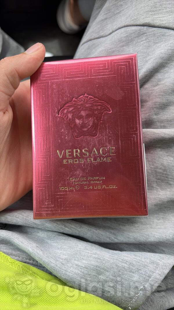 Versace eross flame 