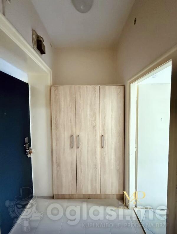 Garsonjera 27m2 - Podgorica - Centar grada