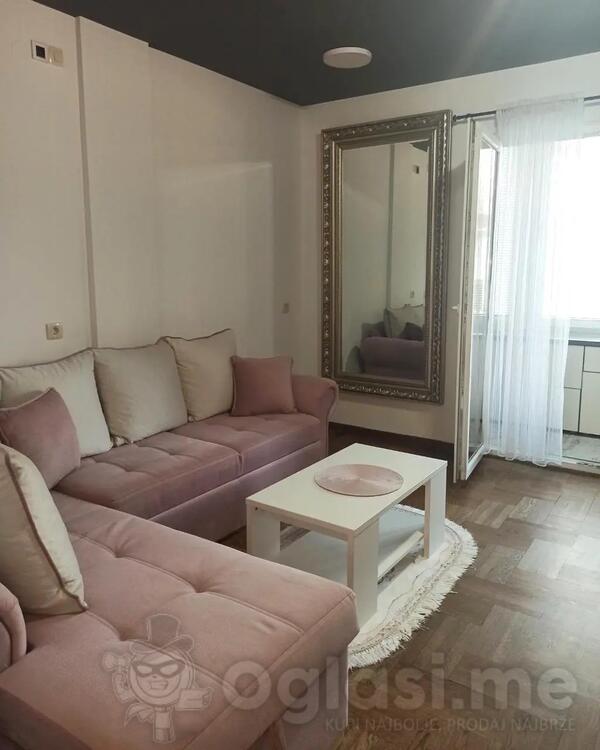 Garsonjera 35m2 - Budva - Babin Do