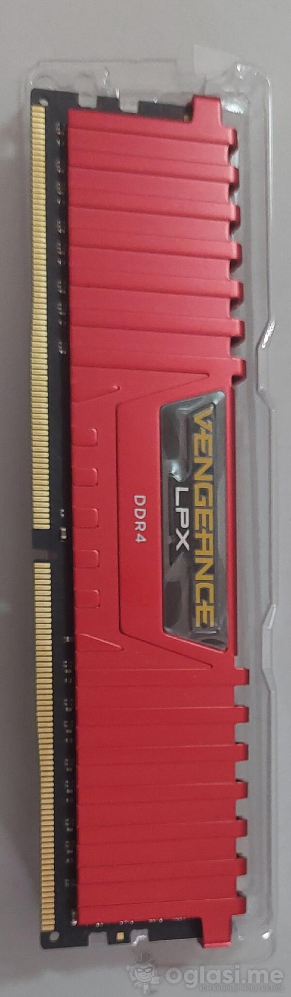 Crucial 4 GB DDR4
